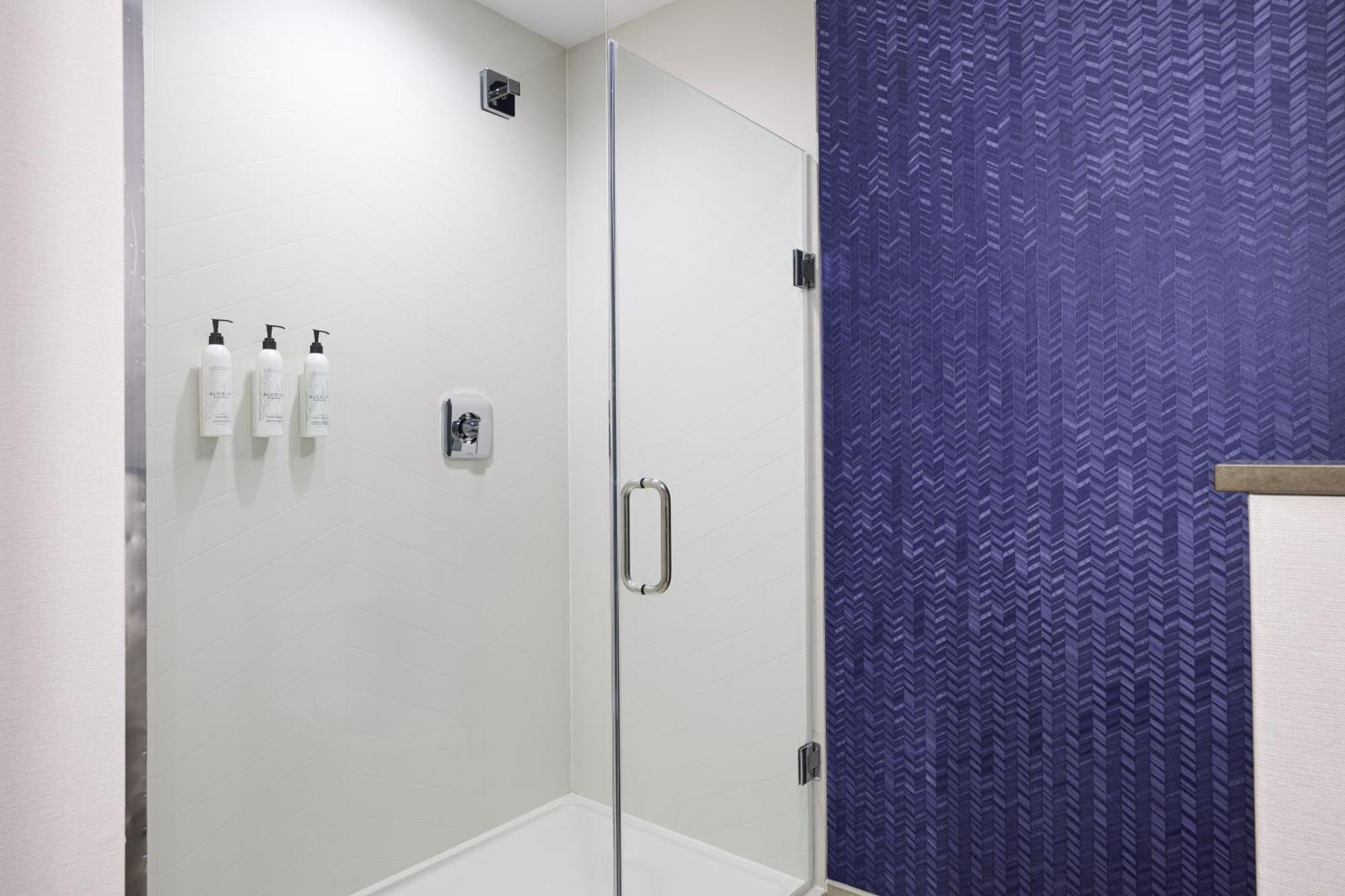 Fairfield By Marriott Inn & Suites Cincinnati Oakley Bagian luar foto