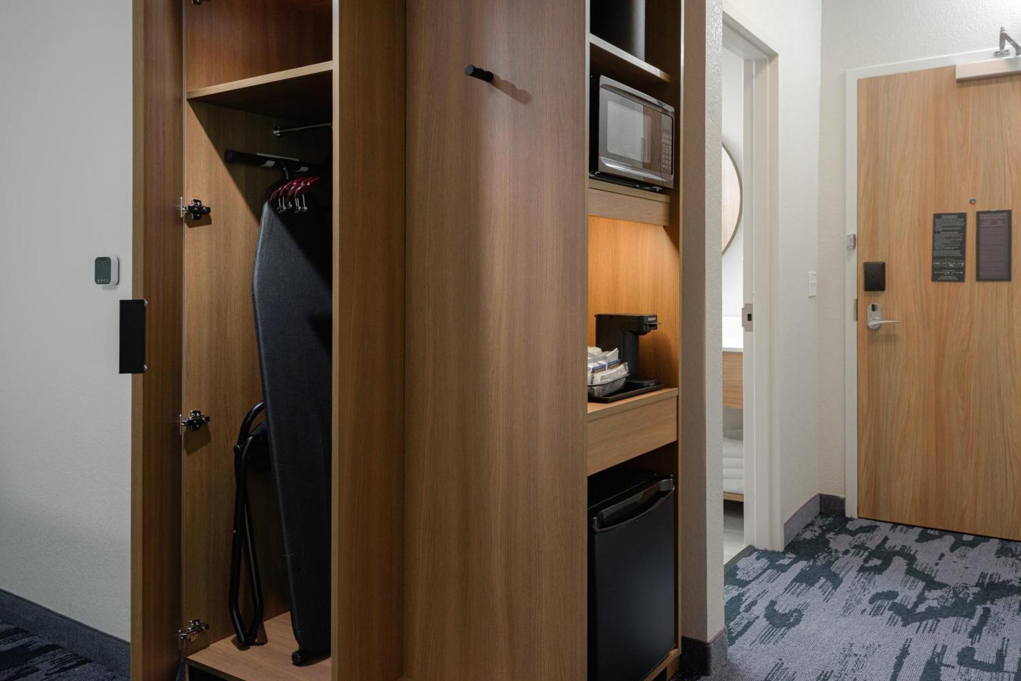 Fairfield By Marriott Inn & Suites Cincinnati Oakley Bagian luar foto