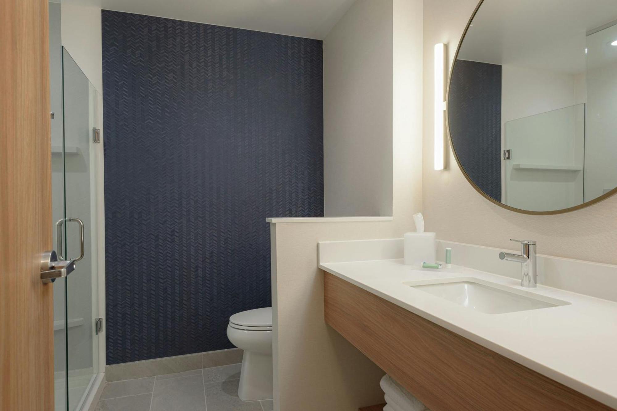 Fairfield By Marriott Inn & Suites Cincinnati Oakley Bagian luar foto
